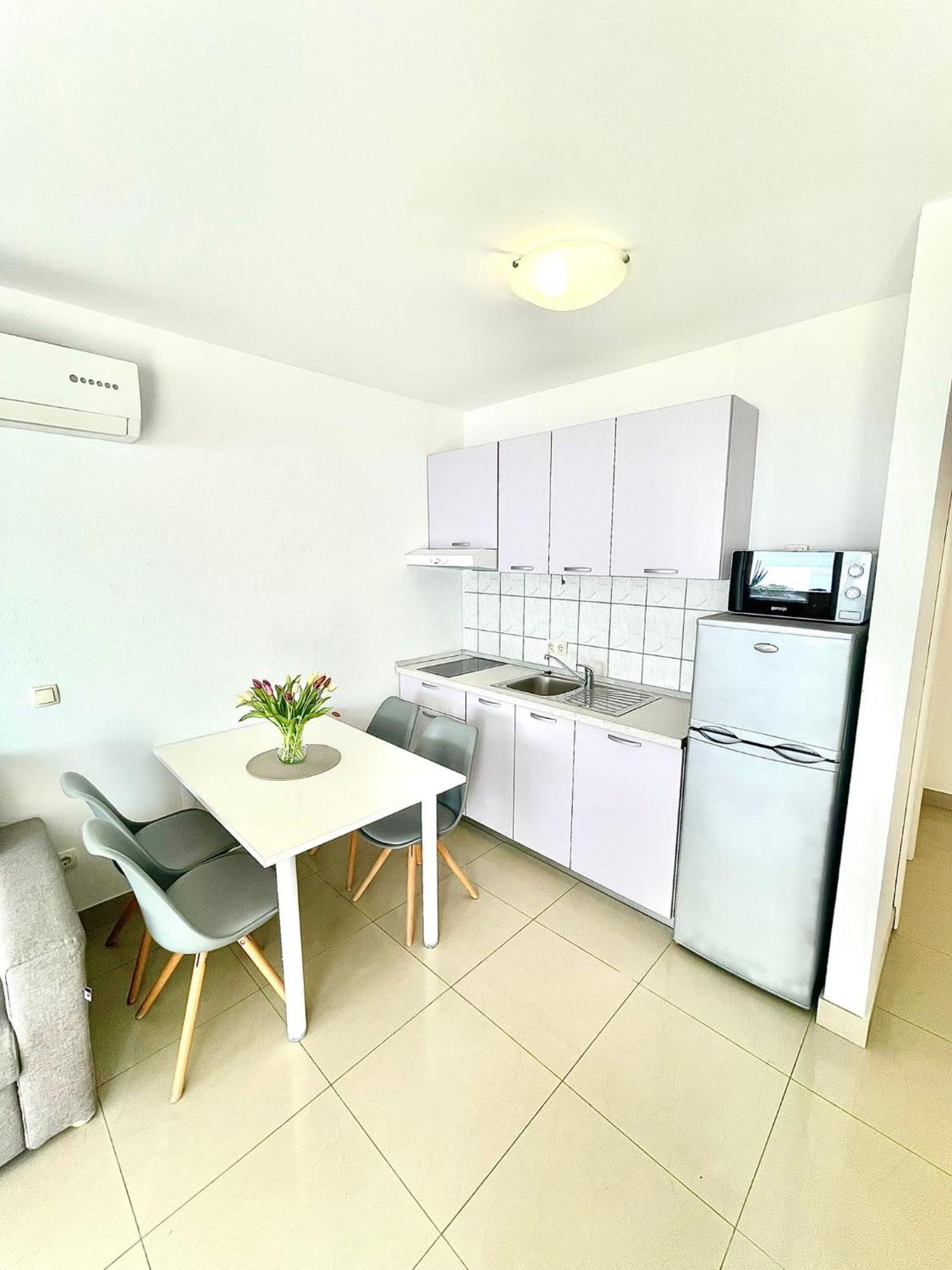 Apartments Katara 브렐라 외부 사진