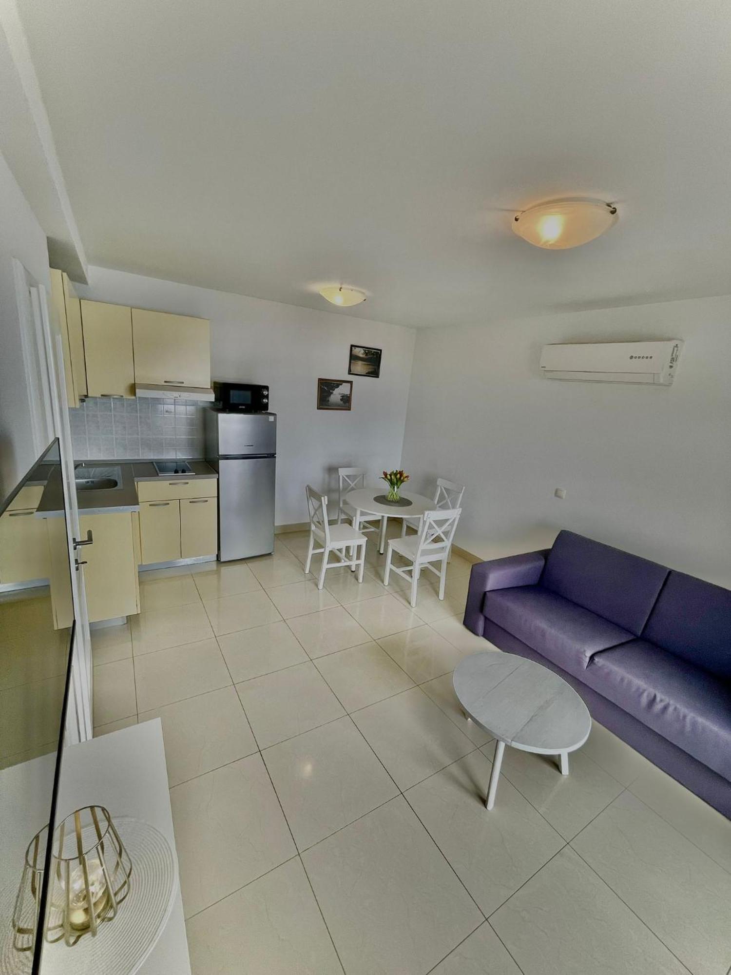 Apartments Katara 브렐라 외부 사진